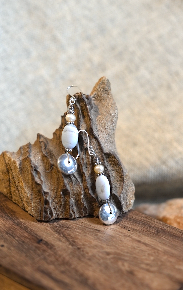 Refined Pearl and Blue Lace Agate Earrings