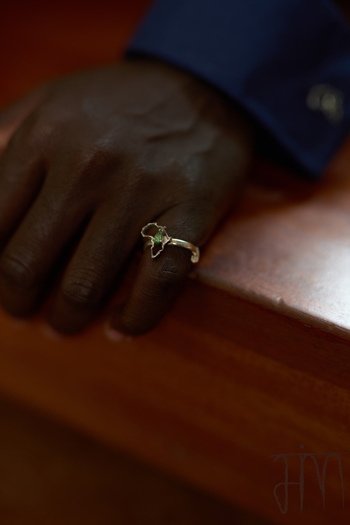 Refined Earth Africa Ring with Tsavorite