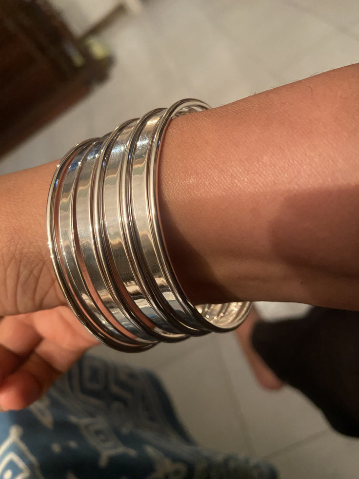 Classic Set of Eight Handmade Bangles